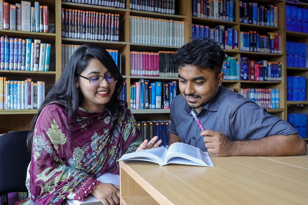বাংলাদেশ ব্যাংকের সিনিয়র অফিসার নিয়োগ: ২,১১৪ প্রার্থীর আবেদনে ত্রুটি, সংশোধনের সময়সীমা ৩১ আগস্ট