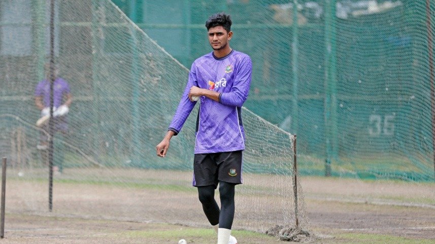দীর্ঘ অপেক্ষার অবসান: বোলিং অনুশীলনে ফিরলেন নাহিদ রানা
