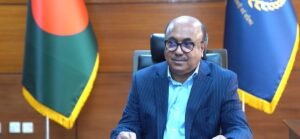 পদত্যাগ করছেন পিএসসি চেয়ারম্যান অধ্যাপক মোবাশ্বের মোনেম