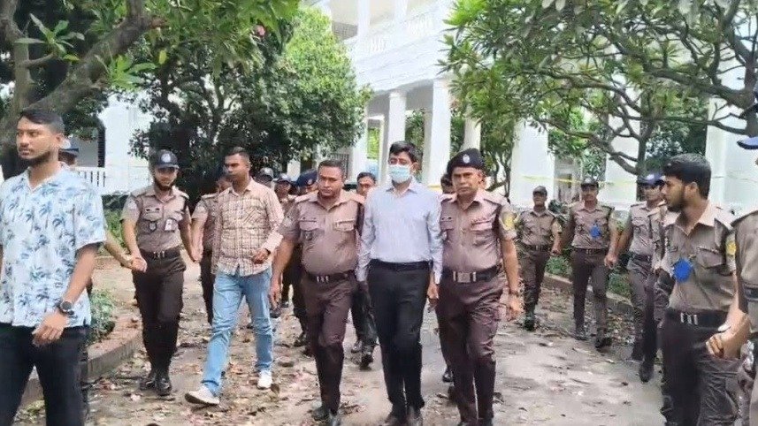 ইলিয়াস আলী গুমের মামলায় বিমানবাহিনীর উইং কমান্ডার সাইফুর রহমান কারাগারে