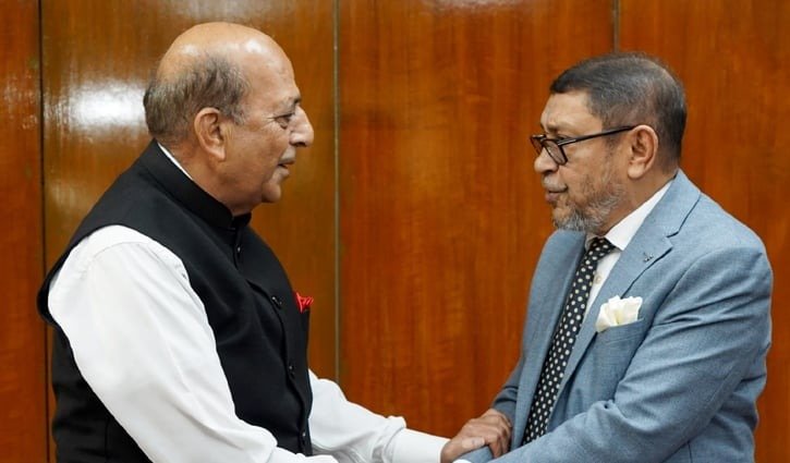 কলকাতায় অগ্নিকাণ্ডে বাংলাদেশি নাগরিকদের মৃত্যুতে ভারতের দুঃখ প্রকাশ ও সহায়তার আশ্বাস
