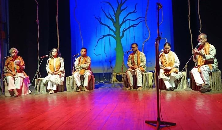 আহমদ ছফার ‘একটি প্রবীণ বটের কাছে প্রার্থনা’ নিয়ে চারুকণ্ঠের আবৃত্তি প্রযোজনা