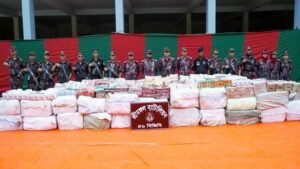 শ্রীমঙ্গলে ৩ কোটি টাকার ভারতীয় শাড়ি-কসমেটিকস জব্দ