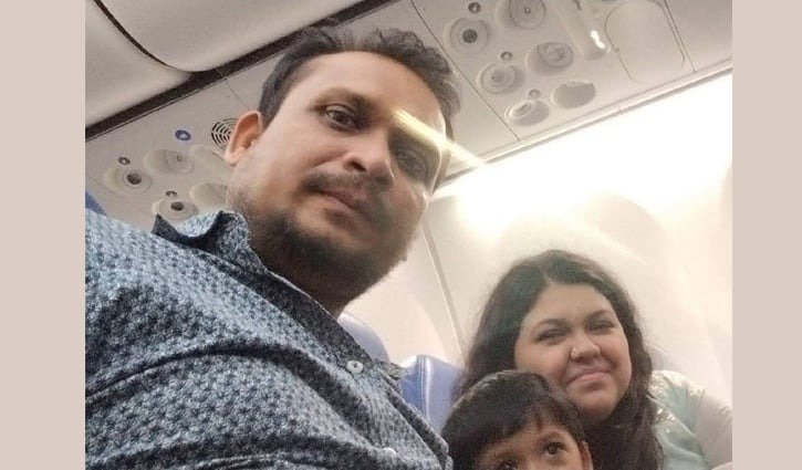 কলকাতায় হোটেলে অগ্নিকাণ্ডে কুষ্টিয়ার সাংবাদিকসহ একই পরিবারের ৪ জন নিহত