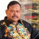 সাবেক সেনাপ্রধান আজিজ আহমেদকে দেশে ফেরাতে ইন্টারপোলে রেড নোটিশের আবেদন