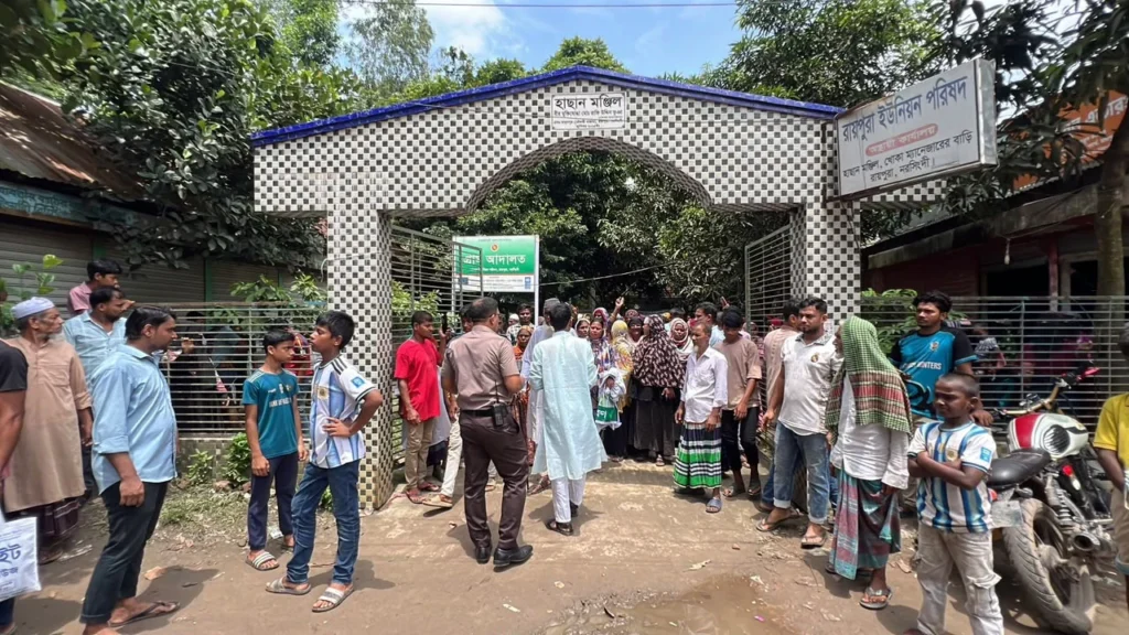 নরসিংদীর রায়পুরায় বিএনপি ও চেয়ারম্যান সমর্থকদের সংঘর্ষে আহত ৭