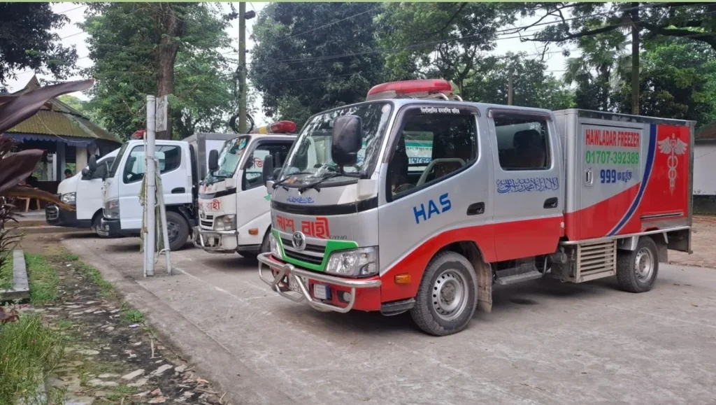 সৌদি আরবে অগ্নিকাণ্ডে নিহত নওগাঁর সাতজনের মৃত অবস্থায় পাওয়া ব্যক্তি নিজ গ্রামে পৌঁছাল