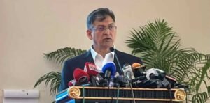 ৩১ ডিসেম্বরের আগেই পুলিশের পরিবর্তন দেখাতে হবে: স্বরাষ্ট্রমন্ত্রী
