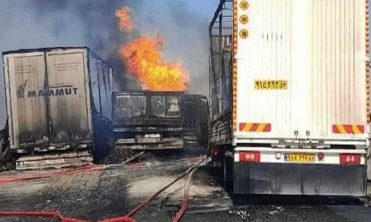 প্রেক্ষাপট: ইরানে জ্বালানিবাহী ট্যাংকার বিস্ফোরণে ১০ জনের মৃত্যু, আহত ৬