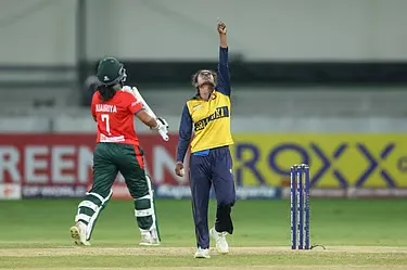 এশিয়া কাপে শ্রীলঙ্কার কাছে হার বাংলাদেশের, সেমিফাইনালের লড়াই এখন কঠিন