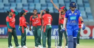 বোলারদের নৈপুণ্যে আরব আমিরাতকে হারিয়ে সেমিফাইনালে বাংলাদেশ