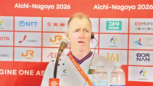 উত্তর কোরিয়ার বিপক্ষে বাস্তববাদী হওয়ার তাগিদ কোচ বাটলারের