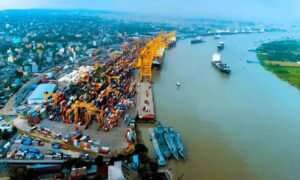 লোহিত সাগর সংকট: বাংলাদেশের অর্থনীতিতে বড় ঝুঁকির হাতছানি