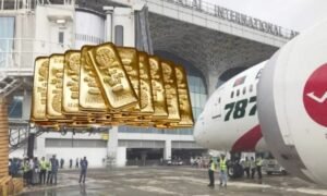 শাহজালালে বাংলাদেশ বিমানের টয়লেট থেকে ১১ কোটি টাকার সোনা