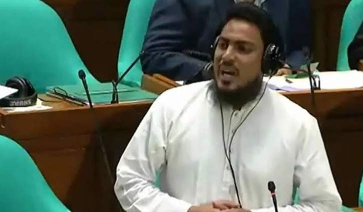 বিদেশে জুলাই বিপ্লবের কর্মীদের ওপর হামলা মেনে নেওয়া যায় না: আখতার হোসেন