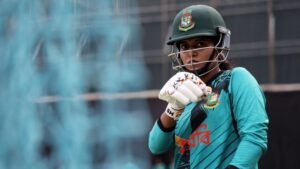 নারী ক্রিকেটের ব্যাটিং দৈন্য: শুধুই কি কোচ বদল সমাধান?