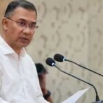 ইস্তাম্বুল বিমানবন্দরে সিইও’র সঙ্গে প্রধানমন্ত্রীর সৌজন্য সাক্ষাৎ