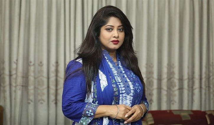 যুক্তরাষ্ট্রে নতুন সিনেমার শুটিংয়ে ব্যস্ত অভিনেত্রী মৌসুমী