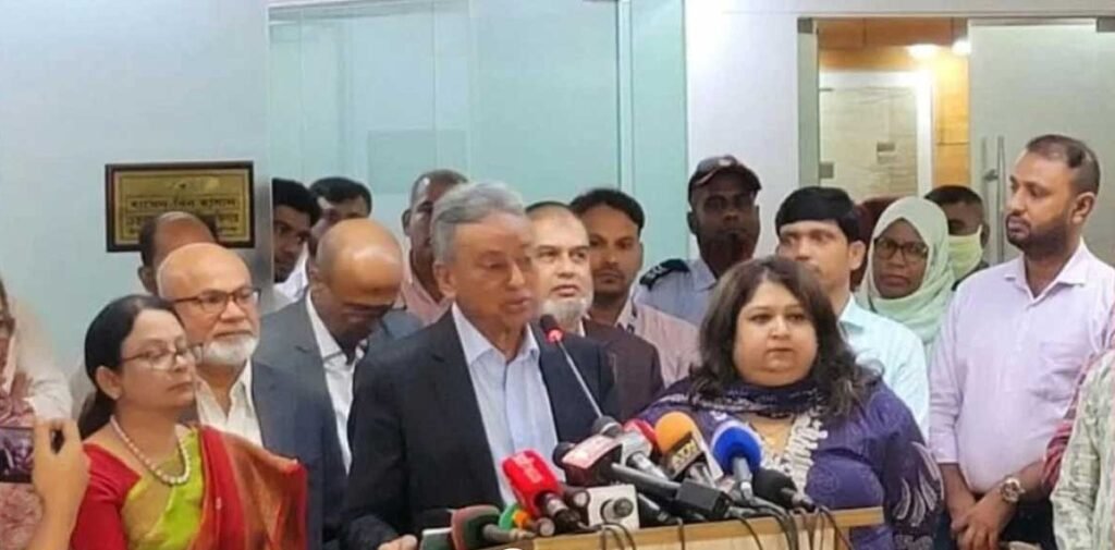 বীমা খাতেও লুটপাট চলছে, সম্পত্তি বিক্রির হুঁশিয়ারি অর্থমন্ত্রীর
