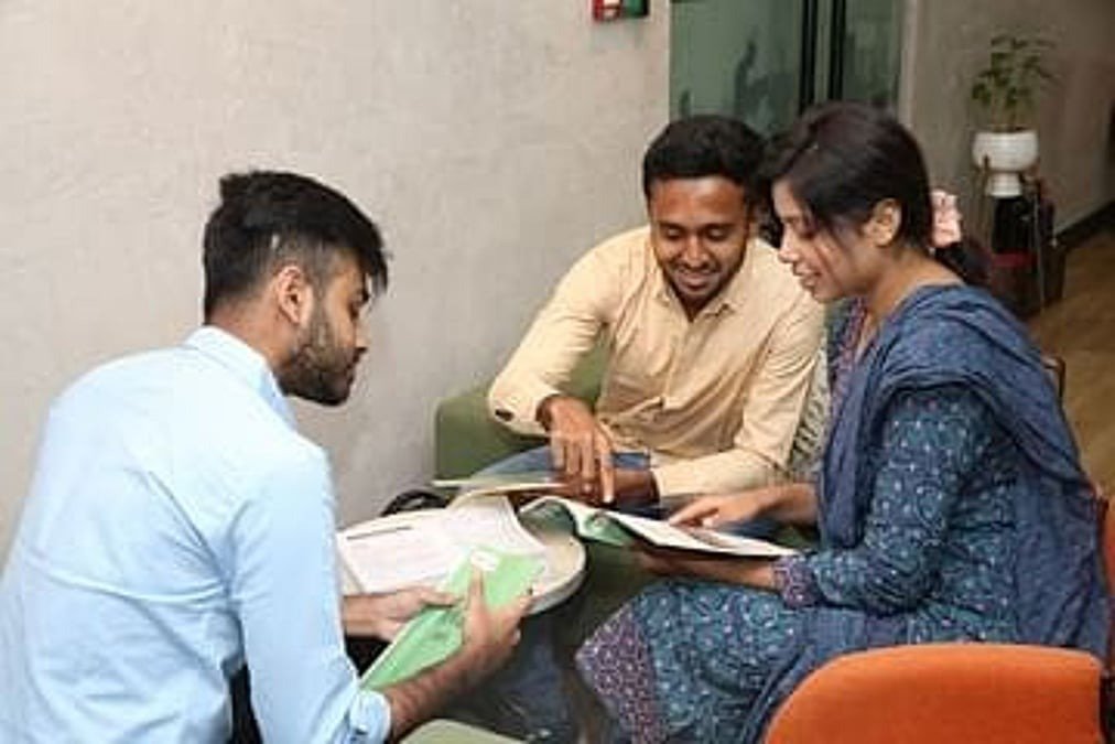 প্রেক্ষাপট: বেসরকারি শিক্ষাপ্রতিষ্ঠানে শিক্ষক নিয়োগ তিন ধাপেই থাকছে