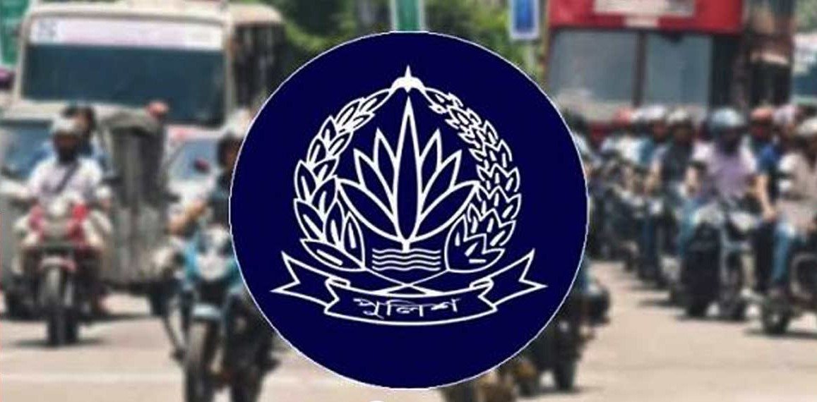 সড়ক দুর্ঘটনা রোধে চালকদের জন্য পুলিশের ১২ জরুরি নির্দেশনা