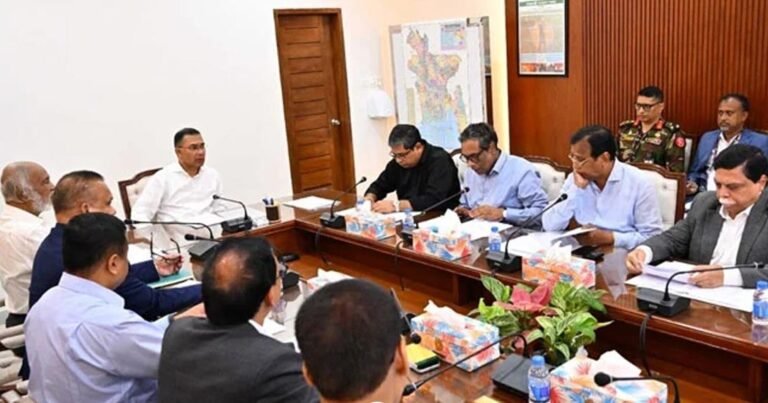 ডেঙ্গু নিয়ন্ত্রণে দেশজুড়ে পরিচ্ছন্নতা কার্যক্রম জোরদারের নির্দেশ প্রধানমন্ত্রীর