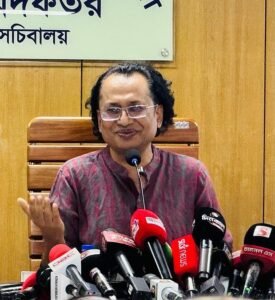 রাড্ডা স্বাস্থ্যকেন্দ্র ও সালমান মুক্তাদিরের স্টুডিওর ঘটনায় সরকার বিব্রত