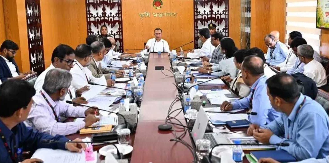 আমদানিনির্ভরতা কমিয়ে দেশীয় কৃষি উৎপাদন বাড়ানোর তাগিদ প্রধানমন্ত্রীর
