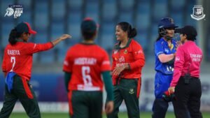 বোলারদের দুর্দান্ত পারফরম্যান্সে সেমিফাইনালে বাংলাদেশ