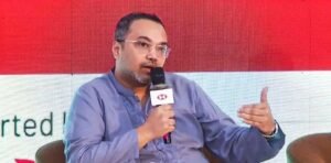 তৈরি পোশাক শিল্পে বিদেশি কর্মকর্তাদের প্রয়োজন নেই: প্রধানমন্ত্রী কার্যালয়ের মুখপাত্র মাহদী আমিন
