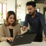 স্নাতক শেষে ক্যারিয়ার গড়ার উপায়: শিক্ষানবিশ হিসেবে আয় ও দক্ষতা অর্জনের কৌশল