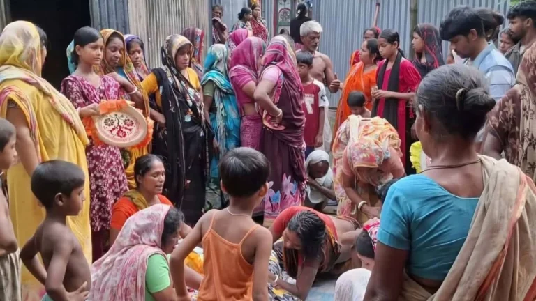 টাঙ্গাইলের বাসাইলে মোটরসাইকেলের ধাক্কায় পথচারী বৃদ্ধা নিহত