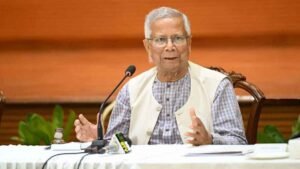 শফিকুল আলম: হাসিনার পতনের আগে ইউনূসকে দায়িত্ব নেওয়ার আহ্বান করেন কে