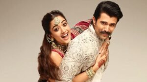 বিজয়: বিয়ে ঘিরে ট্রল, রাশমিকাকে নিয়ে সুখে আছেন