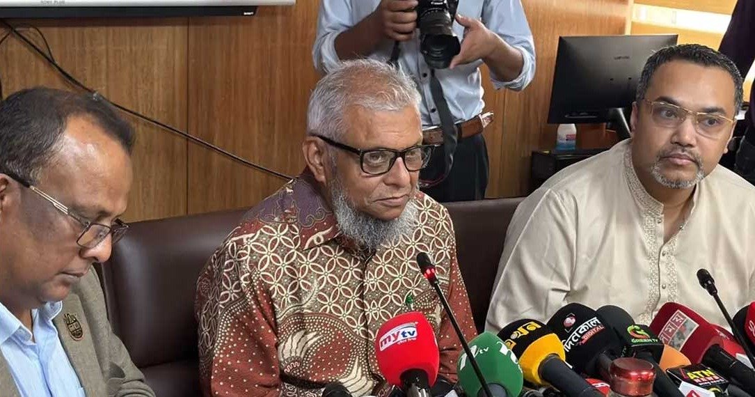 মালয়েশিয়ায় প্রশিক্ষিত শ্রমিক পাঠানোর ওপরই গুরুত্ব দেওয়া হবে: শ্রমমন্ত্রী