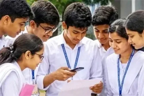 খেলাধুলাসহ দিনের গুরুত্বপূর্ণ খবরাখবর ও খেলার সময়সূচি