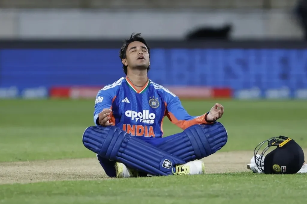 অভিষেকের দুর্দান্ত সেঞ্চুরিতে টি-টোয়েন্টি সিরিজ জয় নিশ্চিত ভারতের