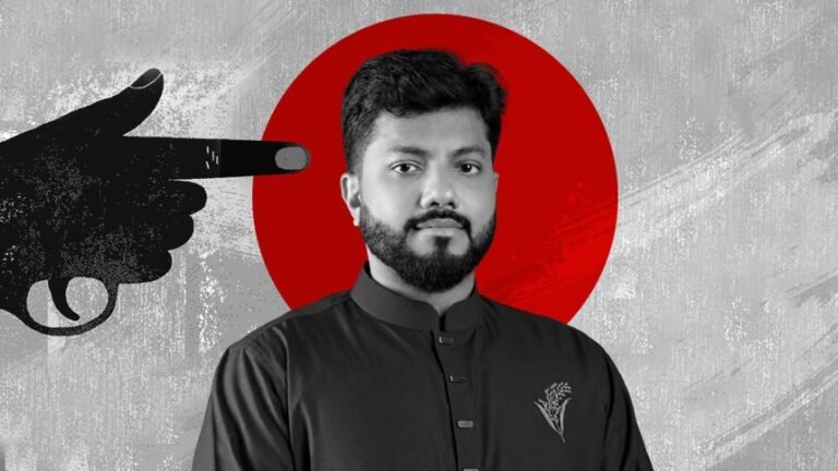 আগ্নেয়াস্ত্র প্রদর্শনে বিতর্ক: প্রতিমন্ত্রীর পদ হারালেন ইশরাক হোসেন