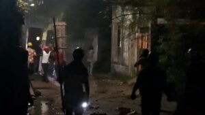 আশুগঞ্জে দুই পক্ষের সংঘর্ষ, আহত ১৫