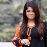 যুক্তরাষ্ট্রের গ্রিন কার্ড পেলেন চিত্রনায়িকা মৌসুমী