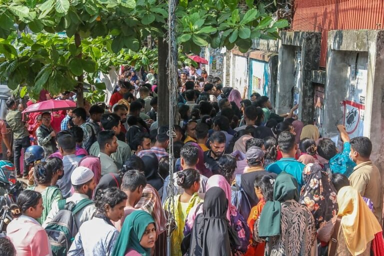 পিএসসির মাধ্যমে ১৩৫ পদে নিয়োগ বিজ্ঞপ্তি: আবেদনের নিয়ম ও সময়সীমা