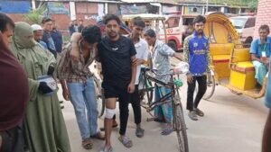 ফতুল্লায় আধিপত্য নিয়ে সংঘর্ষ: গুলিবিদ্ধসহ আহত ১০