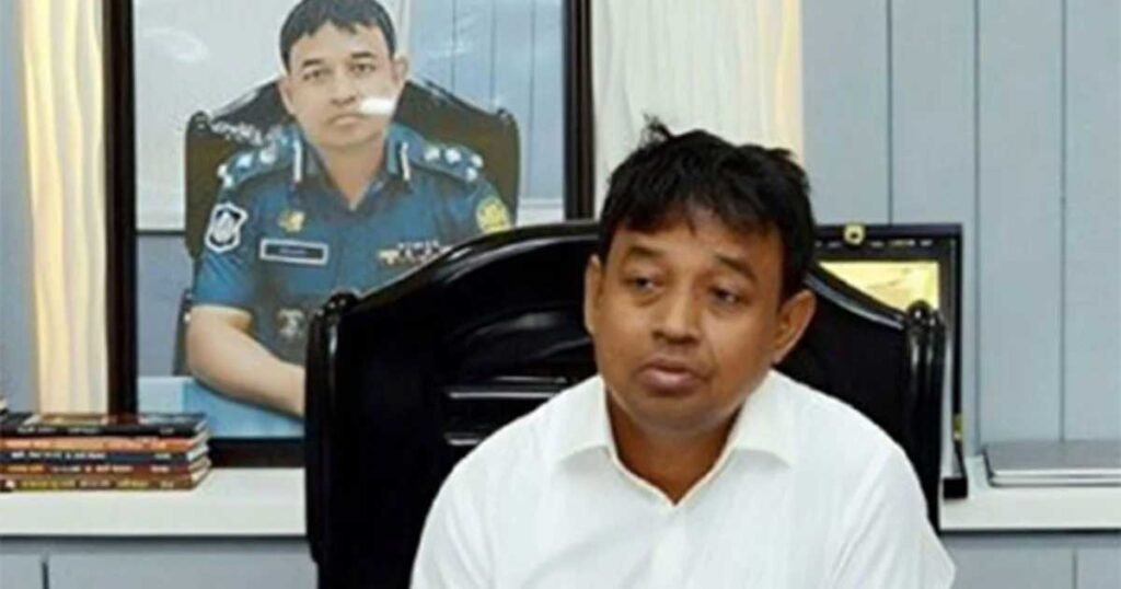 চাকরি থেকে বরখাস্ত ডিএমপির সাবেক ডিবি প্রধান হারুন