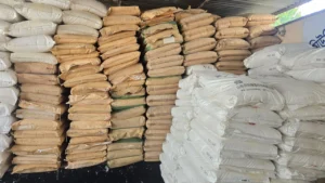 মিরসরাইয়ে ৪৫ লাখ টাকার চোরাই প্লাস্টিক কাঁচামাল জব্দ