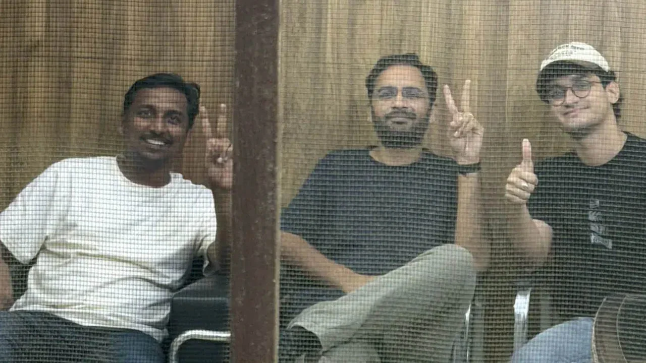 দিল্লিতে যন্তর মন্তরে বিক্ষোভ, সিজেপির তিন নেতা গ্রেপ্তার