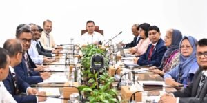 পরিবেশ রক্ষায় সরকারি কর্মকর্তাদের বাড়তি দায়িত্ব নেওয়ার আহ্বান প্রধানমন্ত্রীর