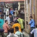 কলকাতায় পূজামণ্ডপে পদদলিত হয়ে ১৭ জনের মৃত্যু