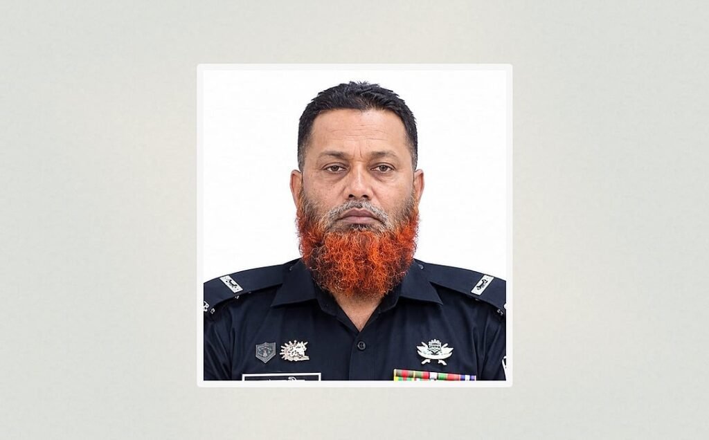 ফেনীতে তল্লাশির সময় ট্রাকচাপায় এসআরবি কর্মকর্তার মৃত্যু