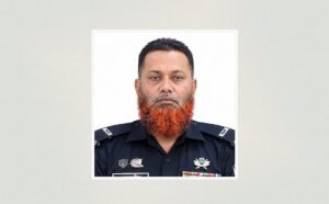 ফেনীতে তল্লাশির সময় ট্রাকচাপায় এসআরবি কর্মকর্তার মৃত্যু