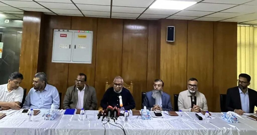 মজুরি বোর্ড গঠন হচ্ছে, আন্দোলনে থাকার কারণ নেই: শ্রমমন্ত্রী